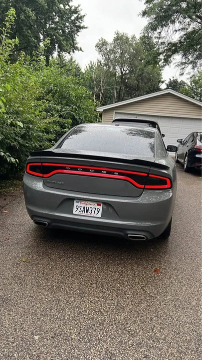 2019 Dodge Charger 7th Gen - Image 2 of 2