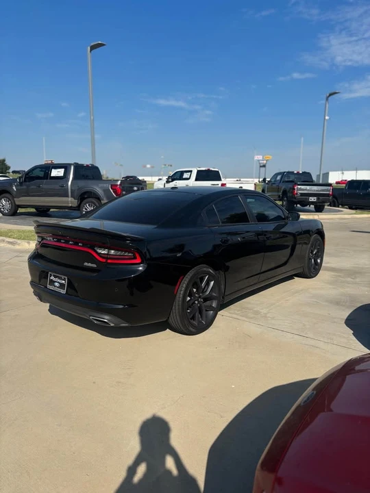 2019 Dodge Charger 7th Gen - Image 2 of 10