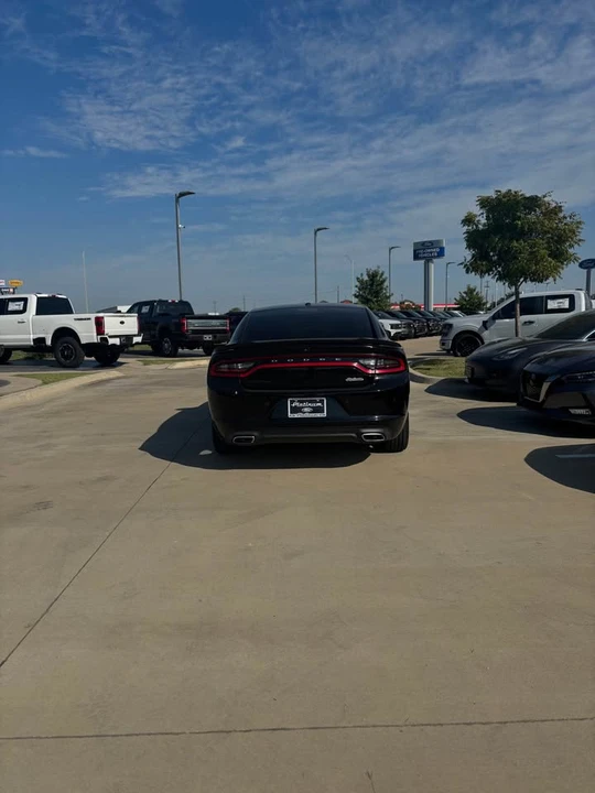 2019 Dodge Charger 7th Gen - Image 3 of 10