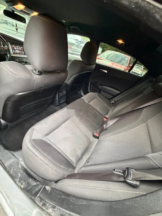 2019 Dodge Charger 7th Gen - Image 6 of 9