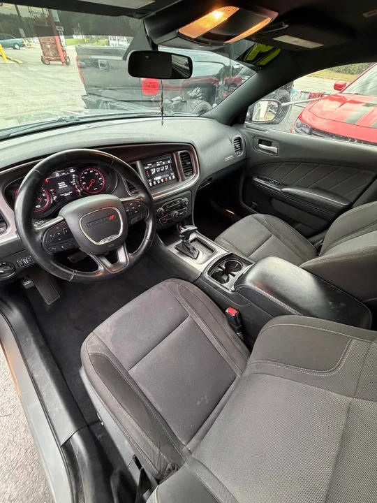 2019 Dodge Charger 7th Gen - Image 5 of 9