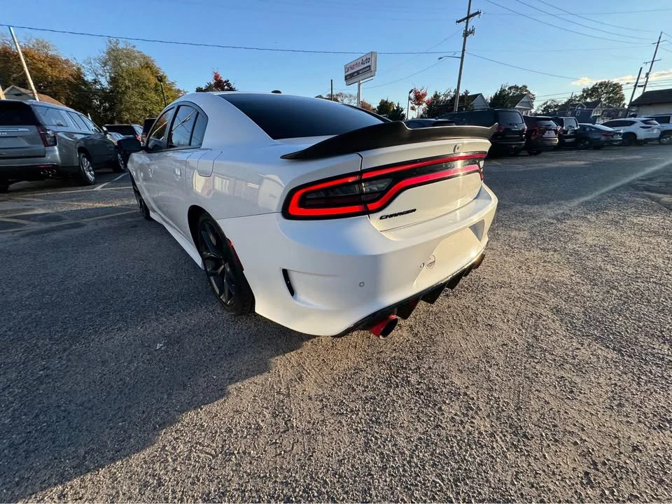 2019 Dodge Charger 7th Gen - Image 4 of 11