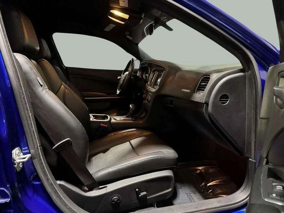 2019 Dodge Charger 7th Gen - Image 16 of 18