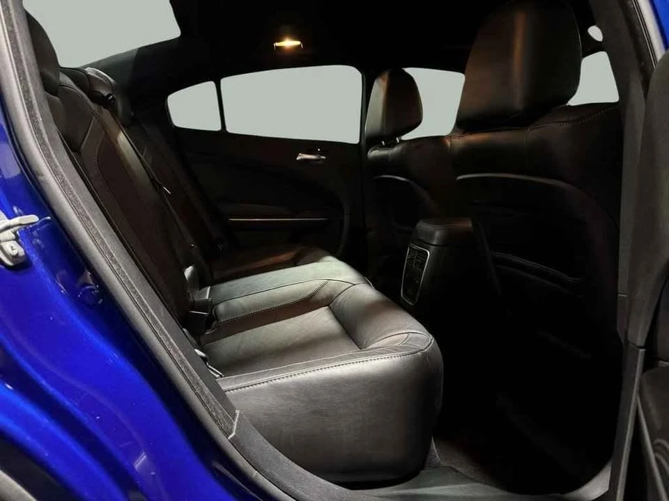 2019 Dodge Charger 7th Gen - Image 15 of 18
