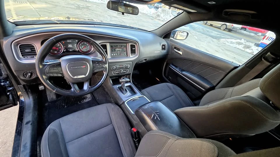 2019 Dodge Charger 7th Gen - Image 10 of 16