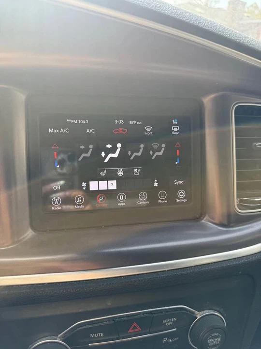 2019 Dodge Charger 7th Gen - Image 11 of 18