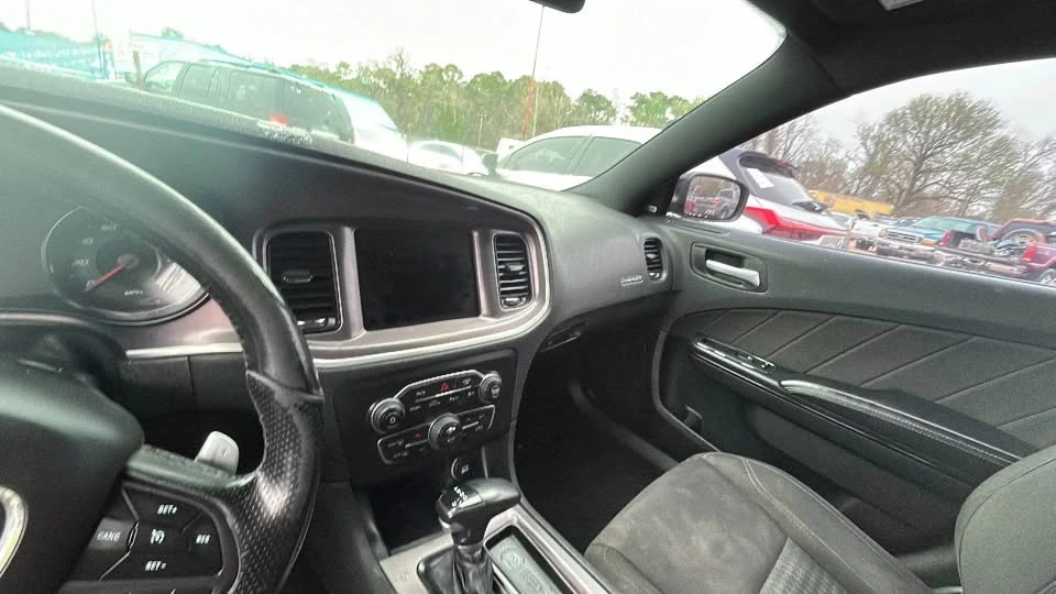 2019 Dodge Charger 7th Gen - Image 8 of 9