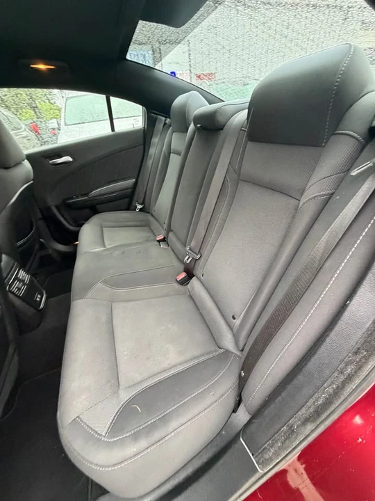 2019 Dodge Charger 7th Gen - Image 16 of 18