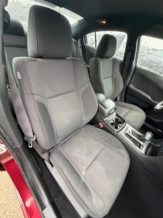 2019 Dodge Charger 7th Gen - Image 17 of 18