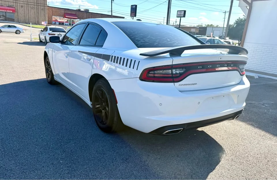 2019 Dodge Charger 7th Gen - Image 7 of 15