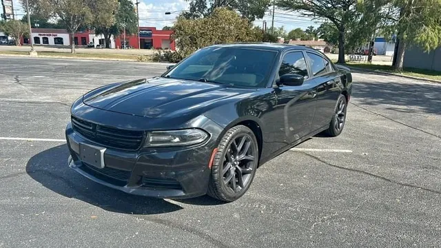 2019 Dodge Charger SXT Sedan 4D