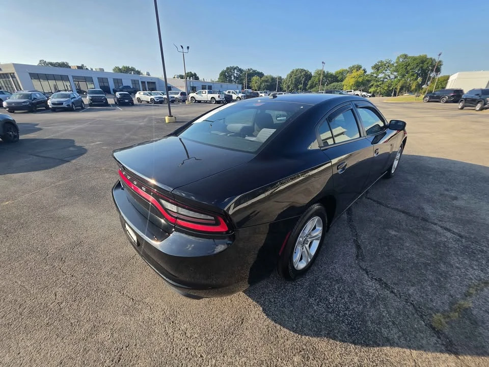 2019 Dodge Charger 7th Gen - Image 2 of 18