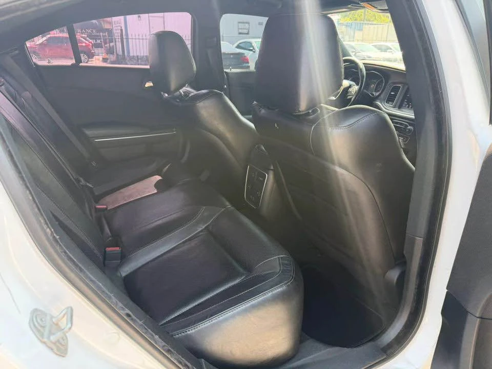 2019 Dodge Charger 7th Gen - Image 16 of 20