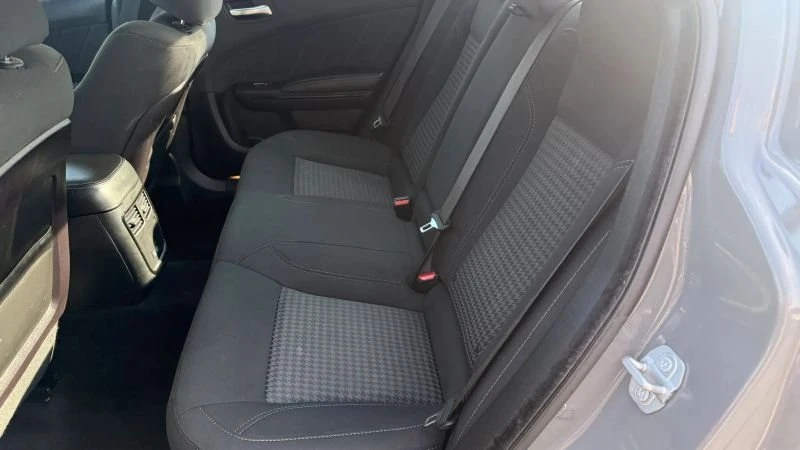 2019 Dodge Charger 7th Gen - Image 15 of 19