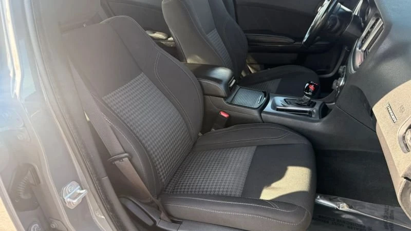 2019 Dodge Charger 7th Gen - Image 10 of 19