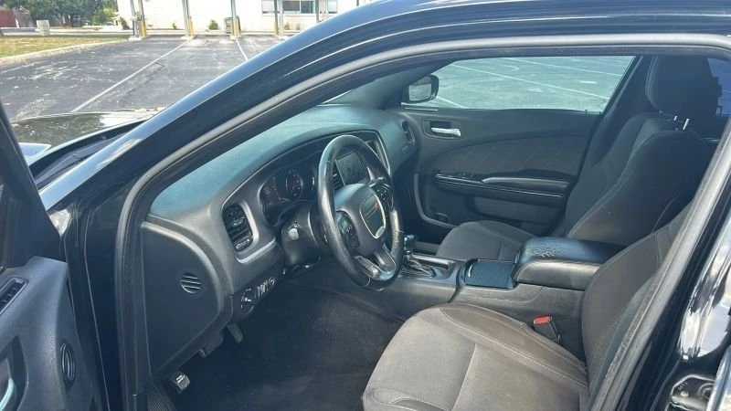 2019 Dodge Charger 7th Gen - Image 9 of 14