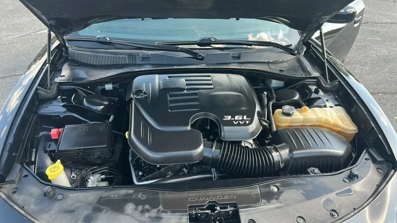 2019 Dodge Charger 7th Gen - Image 14 of 14