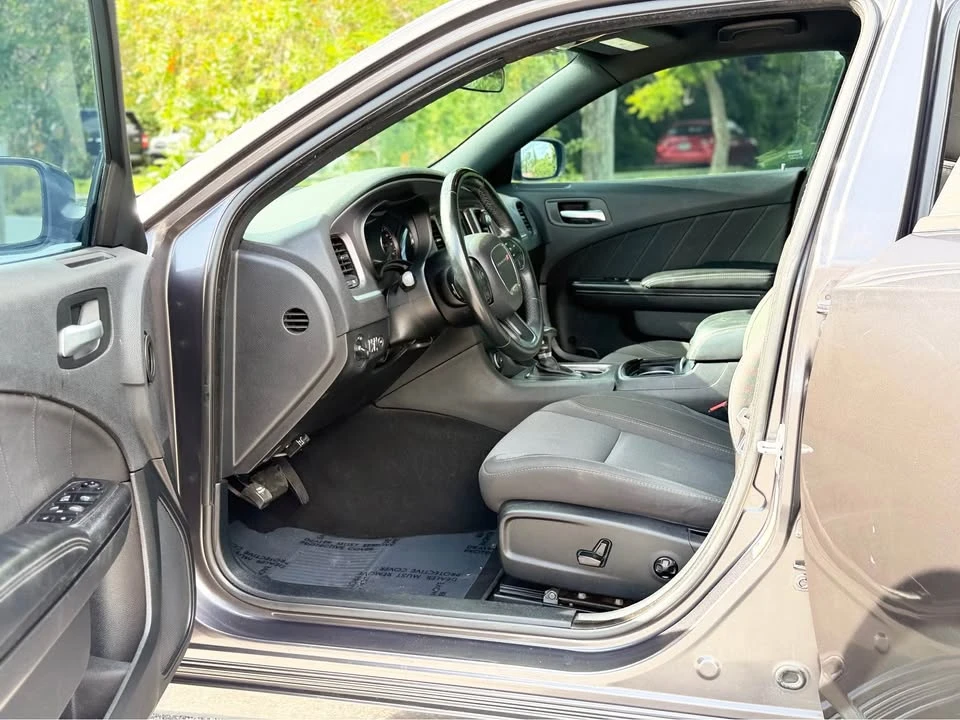 2019 Dodge Charger 7th Gen - Image 13 of 19