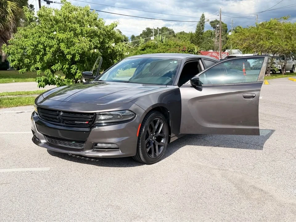 2019 Dodge Charger 7th Gen - Image 16 of 19