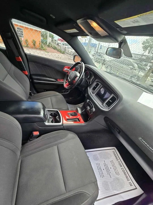 2019 Dodge Charger 7th Gen - Image 4 of 8