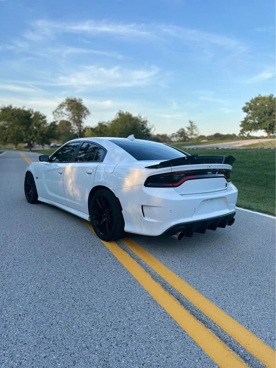 2019 Dodge Charger SRT & 392 7th Gen - Image 4 of 12