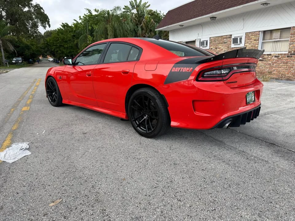 2019 Dodge Charger SRT & 392 7th Gen - Image 9 of 17