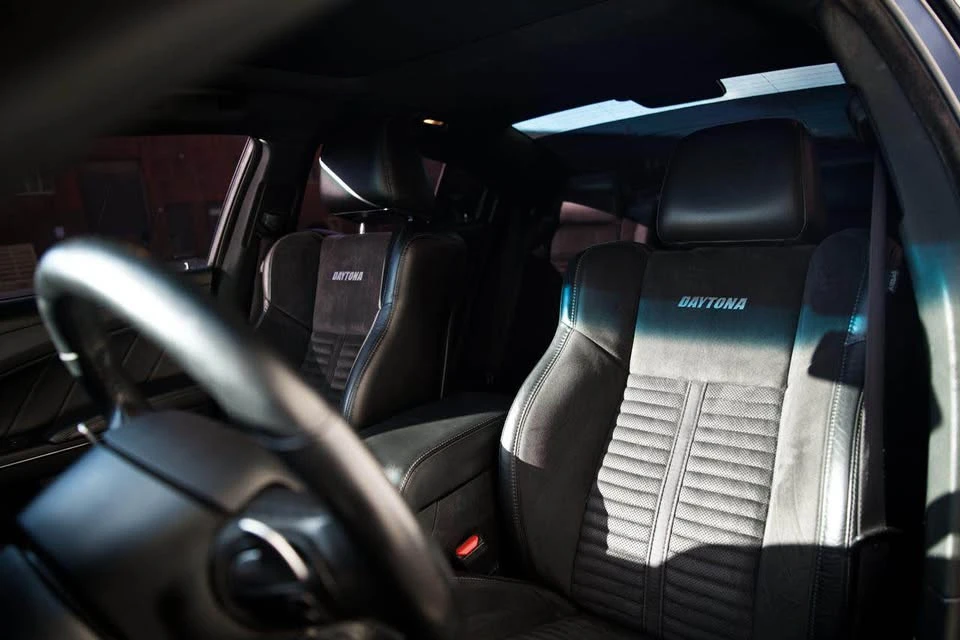 2019 Dodge Charger SRT & 392 7th Gen - Image 5 of 10