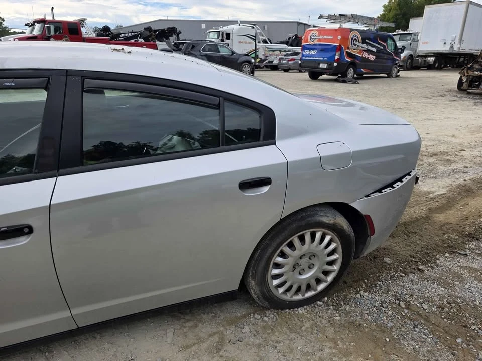 2019 Dodge Charger 7th Gen - Image 9 of 12