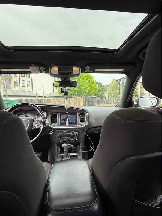 2019 Dodge Charger 7th Gen - Image 4 of 9