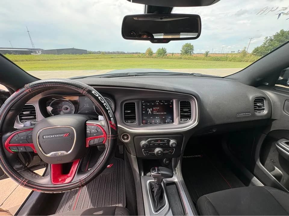 2019 Dodge Charger 7th Gen - Image 13 of 15