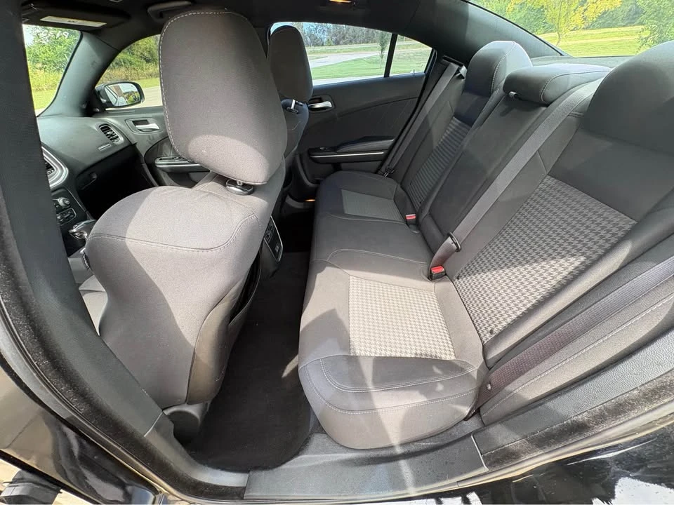 2019 Dodge Charger 7th Gen - Image 15 of 15