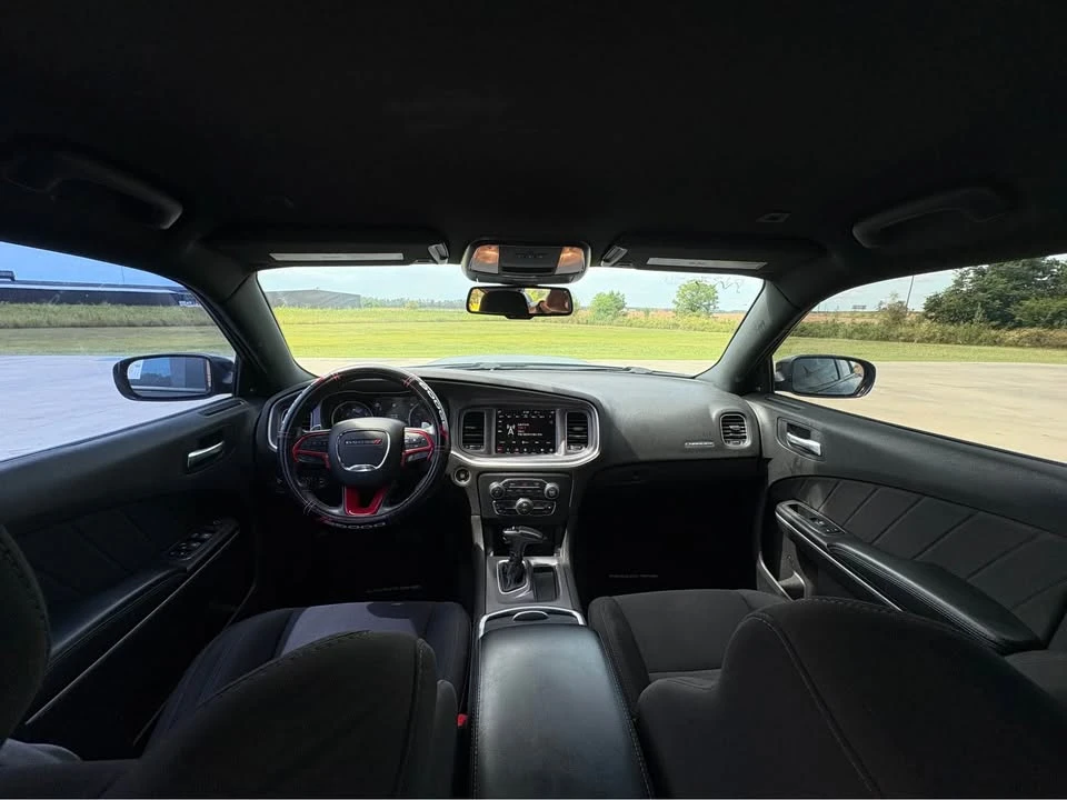 2019 Dodge Charger 7th Gen - Image 11 of 15