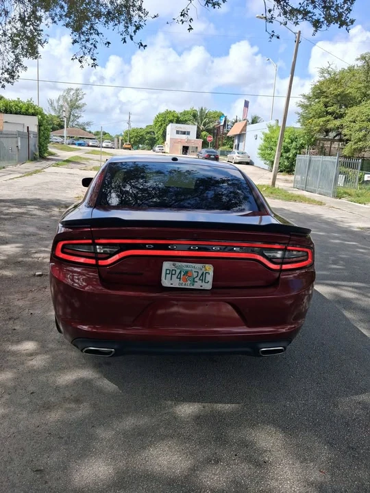 2019 Dodge Charger 7th Gen - Image 2 of 11