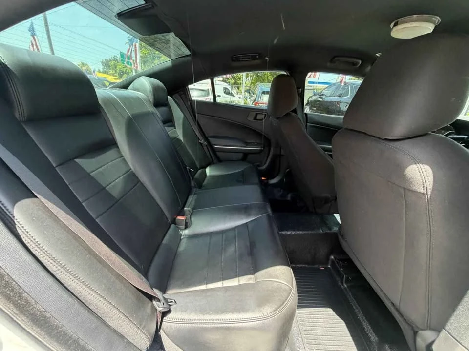 2019 Dodge Charger 7th Gen - Image 9 of 10