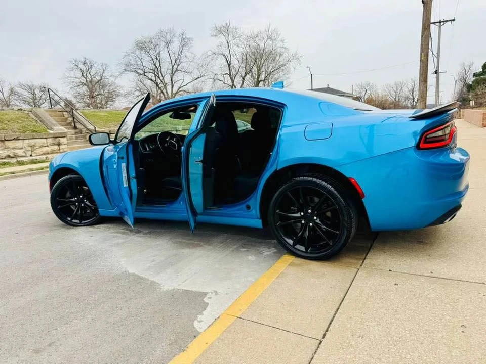2019 Dodge Charger 7th Gen - Image 15 of 20