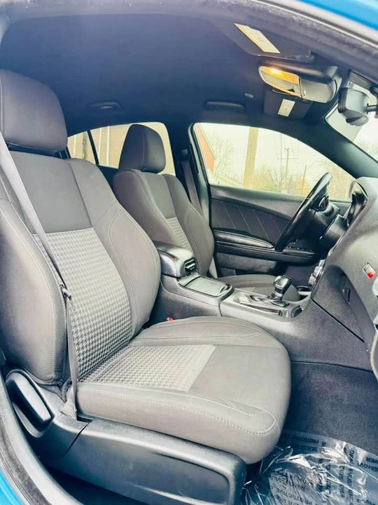 2019 Dodge Charger 7th Gen - Image 11 of 20