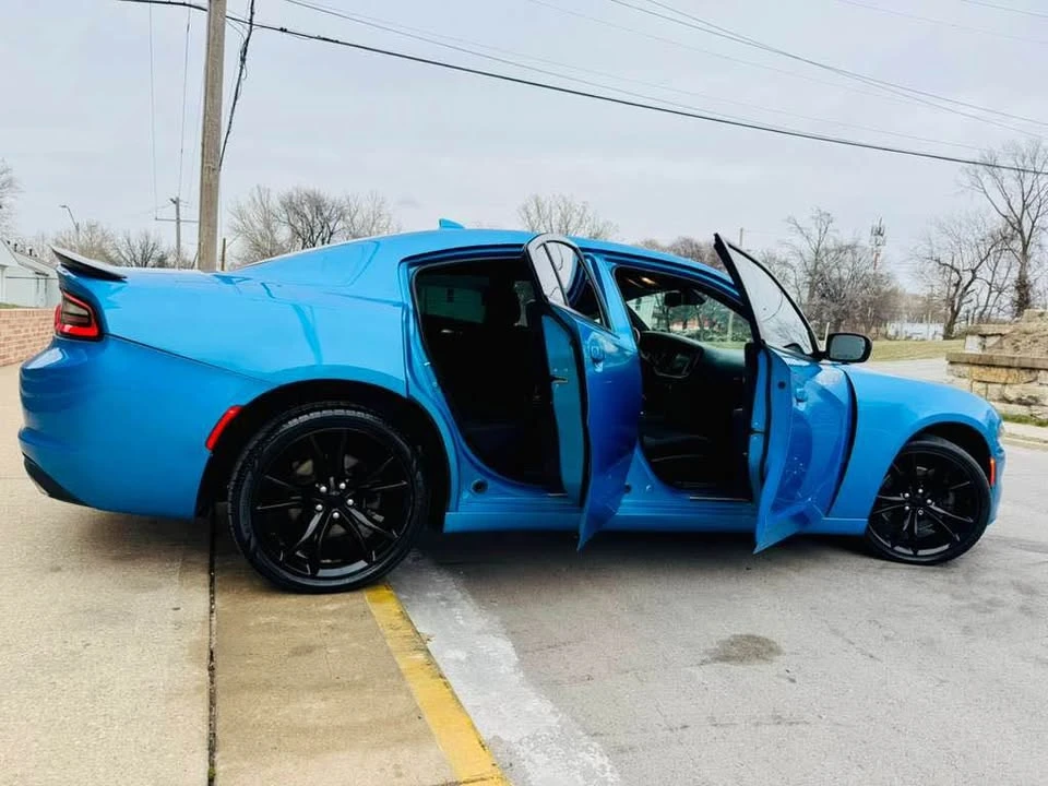 2019 Dodge Charger 7th Gen - Image 16 of 20