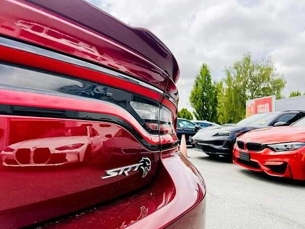 2019 Dodge Charger SRT Hellcat 7th Gen - Image 11 of 12