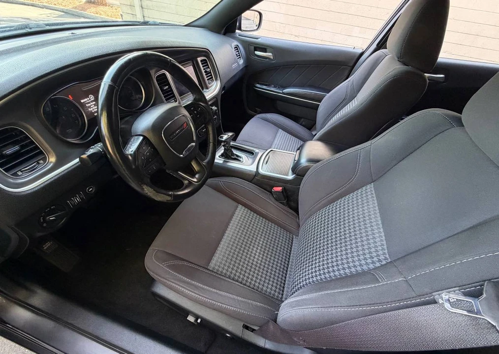 2019 Dodge Charger 7th Gen - Image 7 of 17