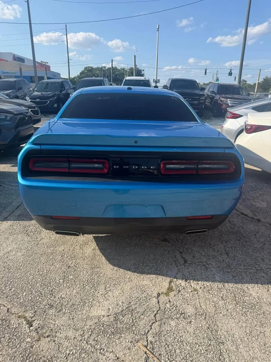 2019 Dodge Charger 7th Gen - Image 5 of 10