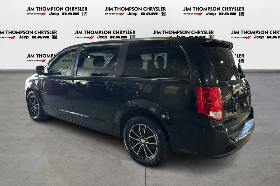 2019 Dodge Caravan - Image 7 of 20