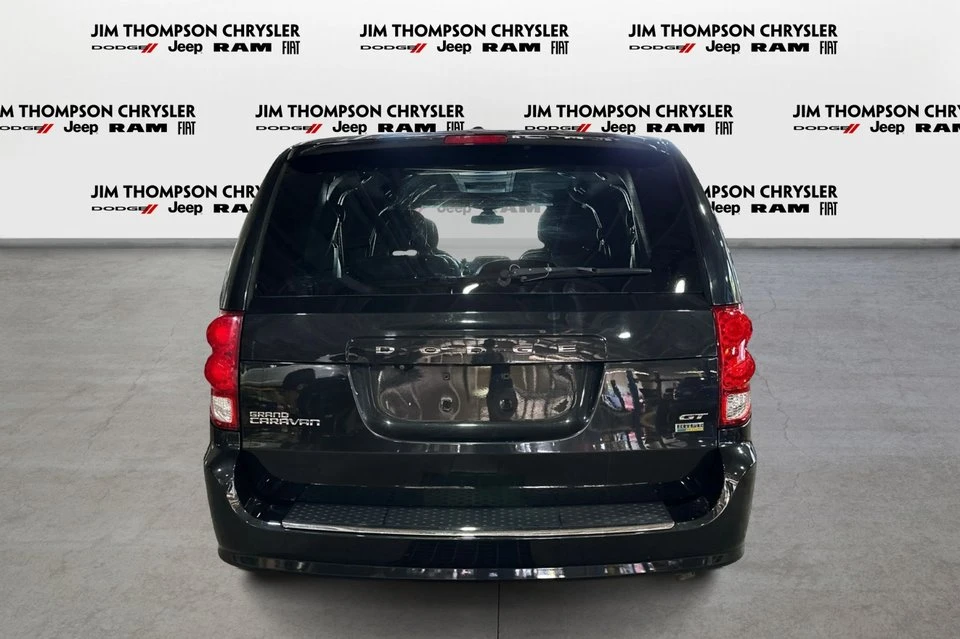 2019 Dodge Caravan - Image 6 of 20