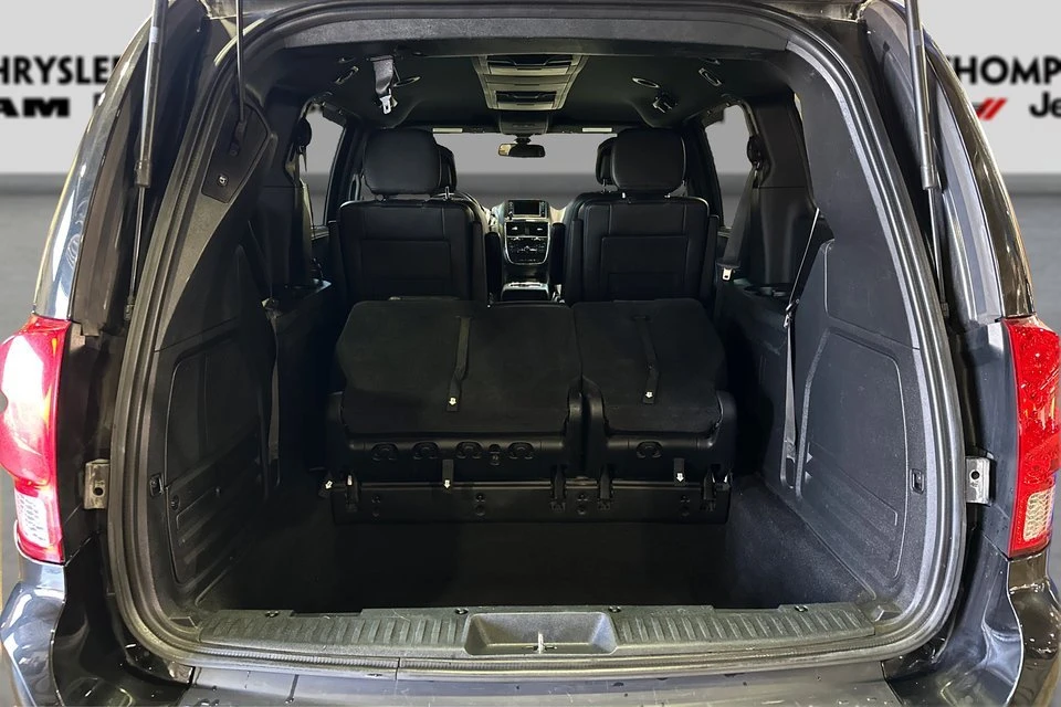 2019 Dodge Caravan - Image 10 of 20
