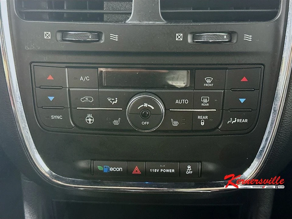2019 Dodge Caravan - Image 18 of 24