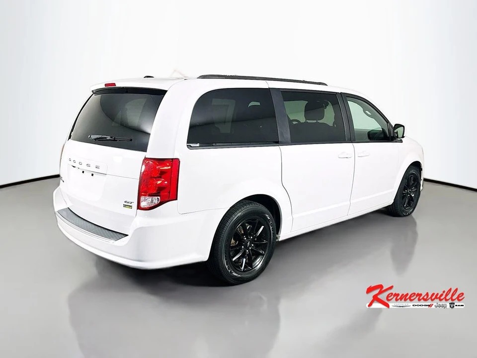 2019 Dodge Caravan - Image 7 of 21