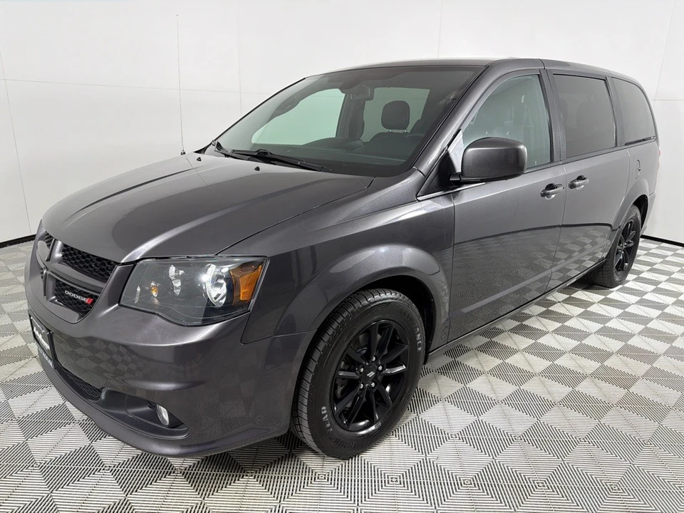 2019 Dodge Caravan - Image 9 of 12