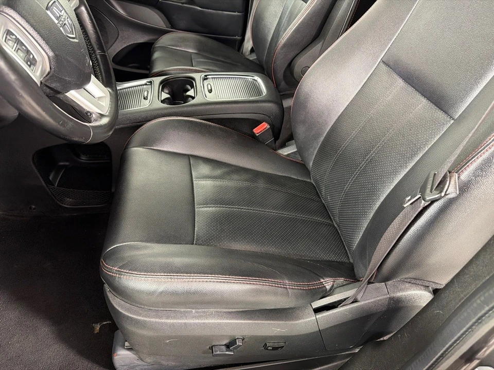 2019 Dodge Caravan - Image 12 of 12