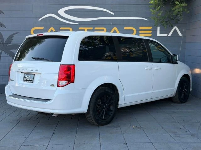 2019 Dodge Caravan - Image 5 of 16