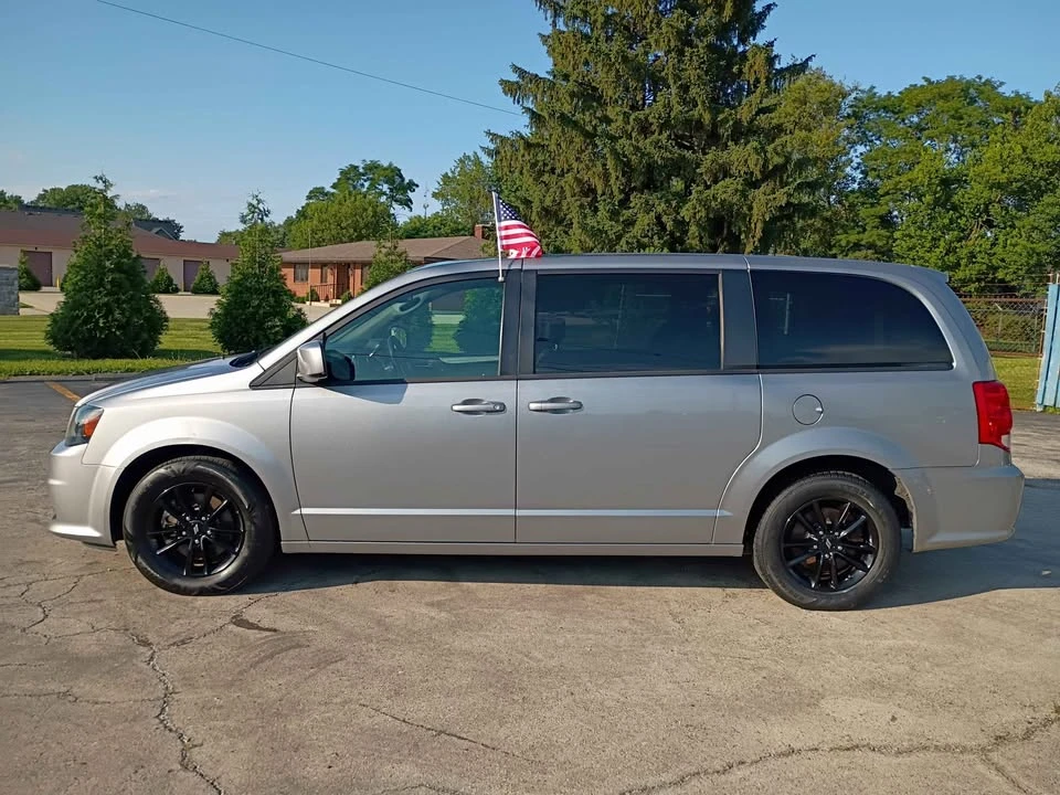 2019 Dodge Caravan - Image 4 of 10