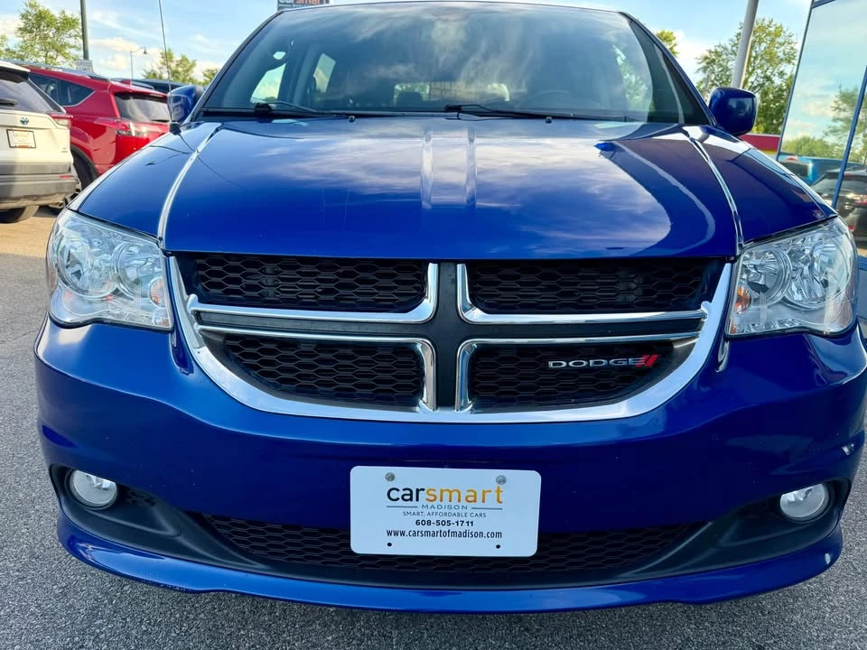 2019 Dodge Caravan - Image 3 of 20